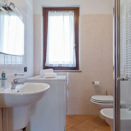Carlotta's House Apartment Bardolino